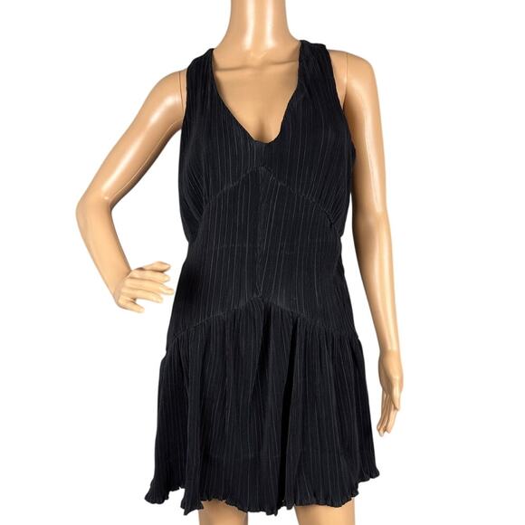 Ciebon Maja halter Dress Plisse' Pleats Deep V Neck Black SZ S NWOT Designer - Picture 3 of 10